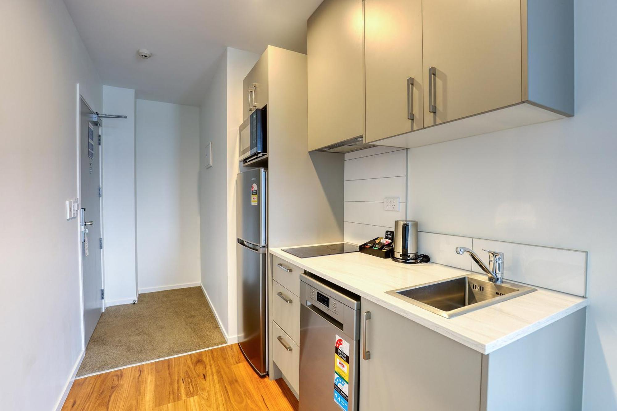 Ramada Suites By Wyndham Auckland Manukau Pacfic Centre Eksteriør billede